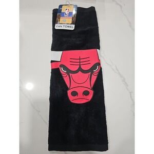NWT Chicago Bulls McArthur Sports Fan Towel Free Shipping "Read"